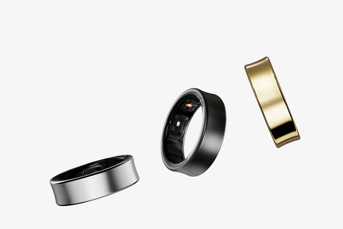 Samsung Galaxy Ring shown in Titanium Black, Titanium Silver and Titanium Gold